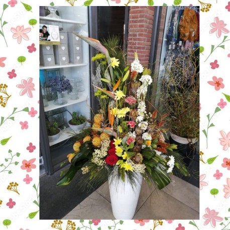 Grand Freestanding Wildflower Arrangement